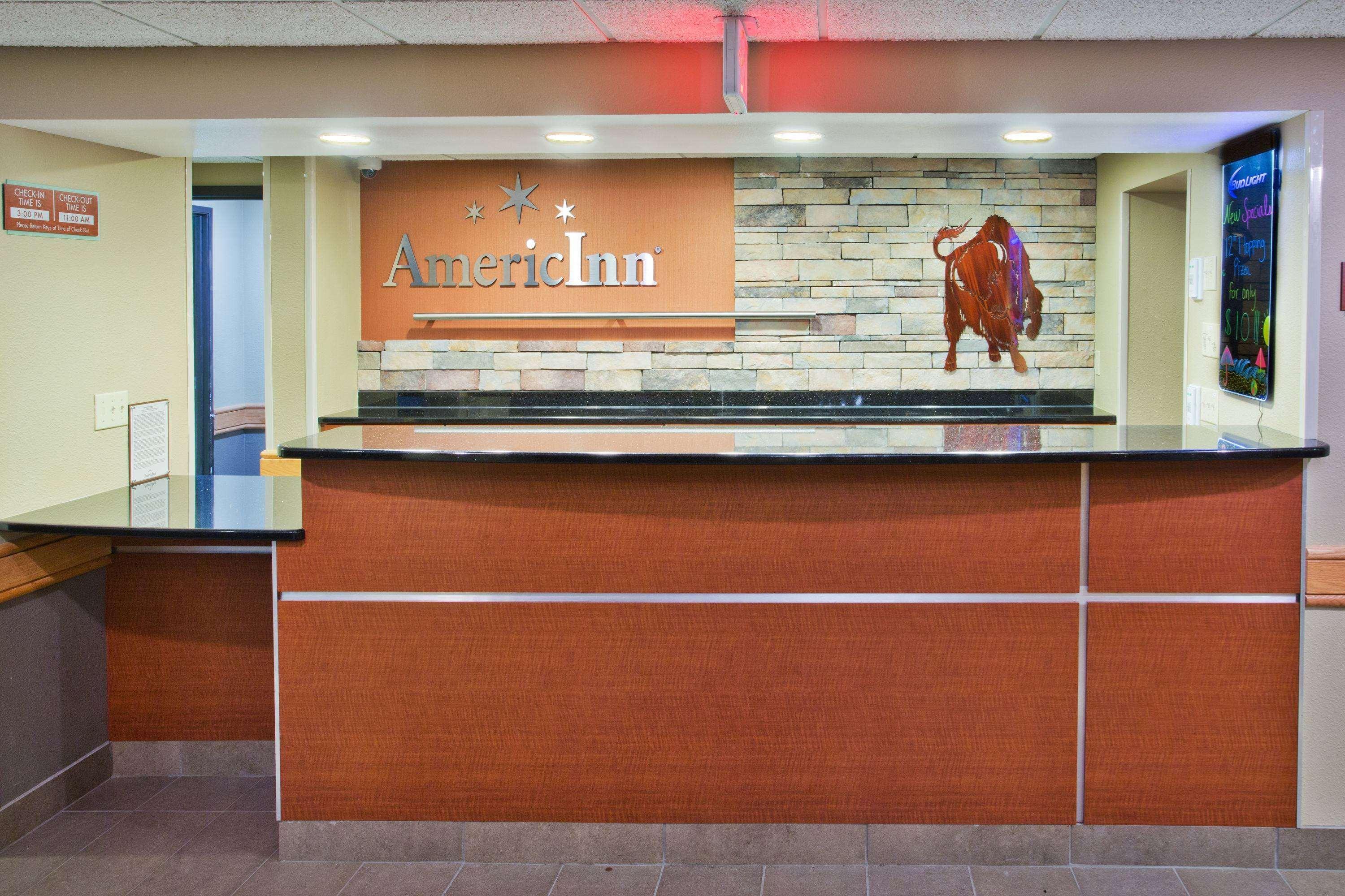 Americinn By Wyndham Grand Forks Buitenkant foto